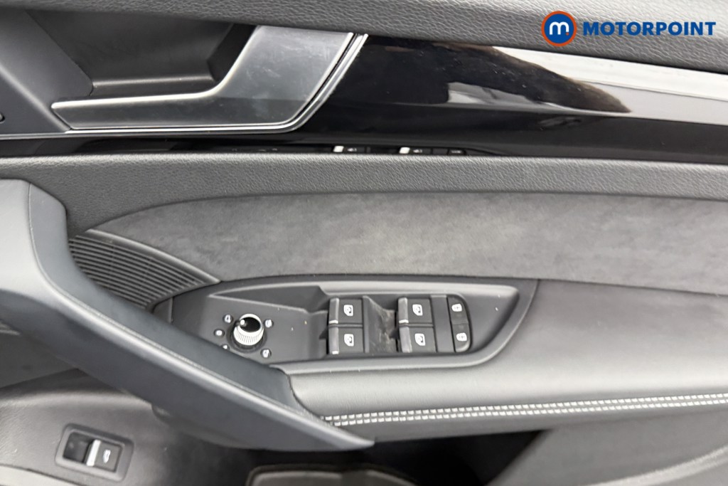 Audi Q5 Edition 1 Automatic Petrol SUV - Stock Number (1559402) - 16th supplementary image