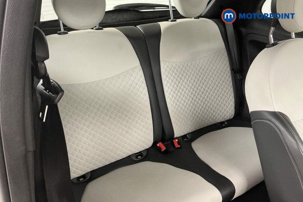 Fiat 500 Dolcevita Manual Petrol-Electric Hybrid Hatchback - Stock Number (1559931) - 4th supplementary image