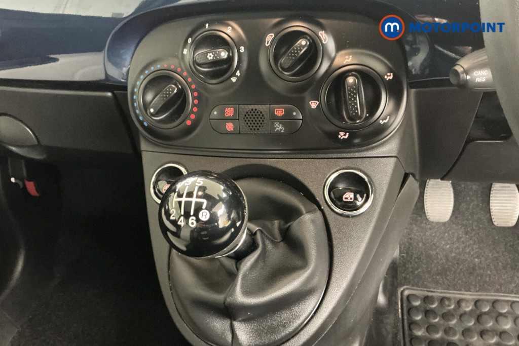 Fiat 500 Dolcevita Manual Petrol-Electric Hybrid Hatchback - Stock Number (1559931) - 13th supplementary image