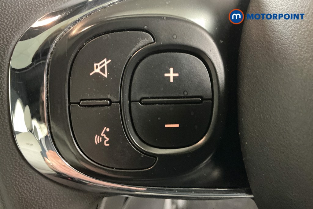 Fiat 500 Dolcevita Manual Petrol-Electric Hybrid Hatchback - Stock Number (1559931) - 15th supplementary image