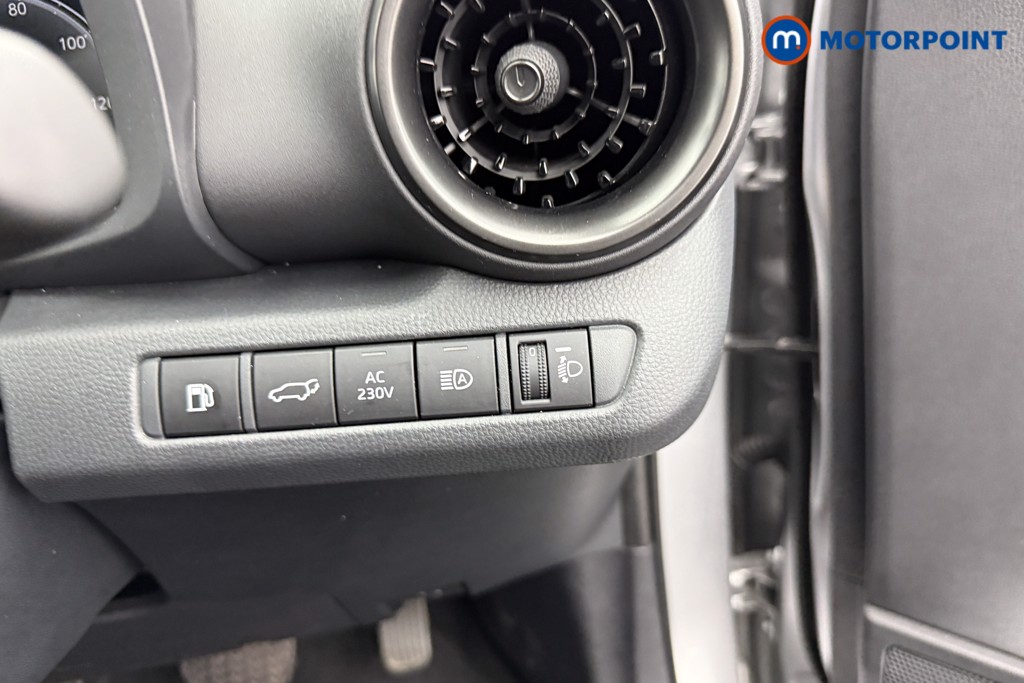 Toyota C-Hr Design Automatic Petrol Plug-In Hybrid SUV - Stock Number (1560445) - 15th supplementary image