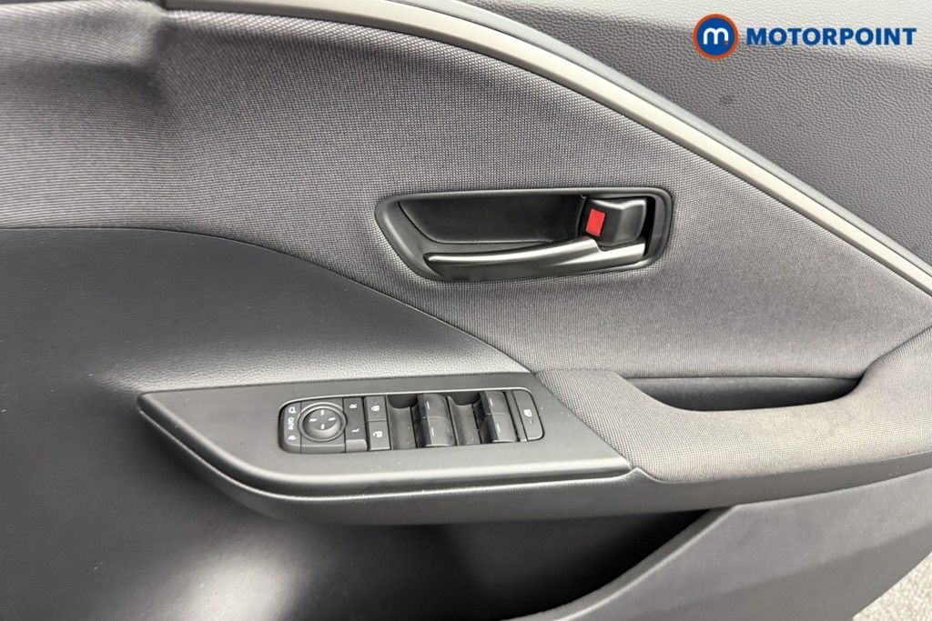 Toyota C-Hr Design Automatic Petrol Plug-In Hybrid SUV - Stock Number (1560445) - 16th supplementary image