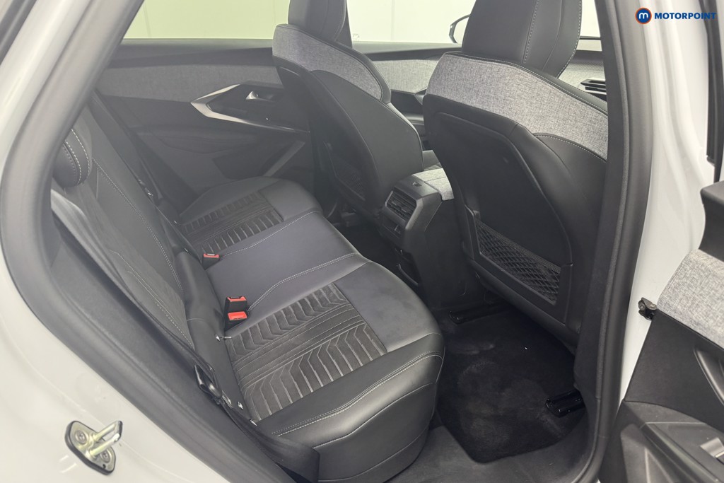 Peugeot 3008 GT Automatic Electric SUV - Stock Number (1560540) - 6th supplementary image