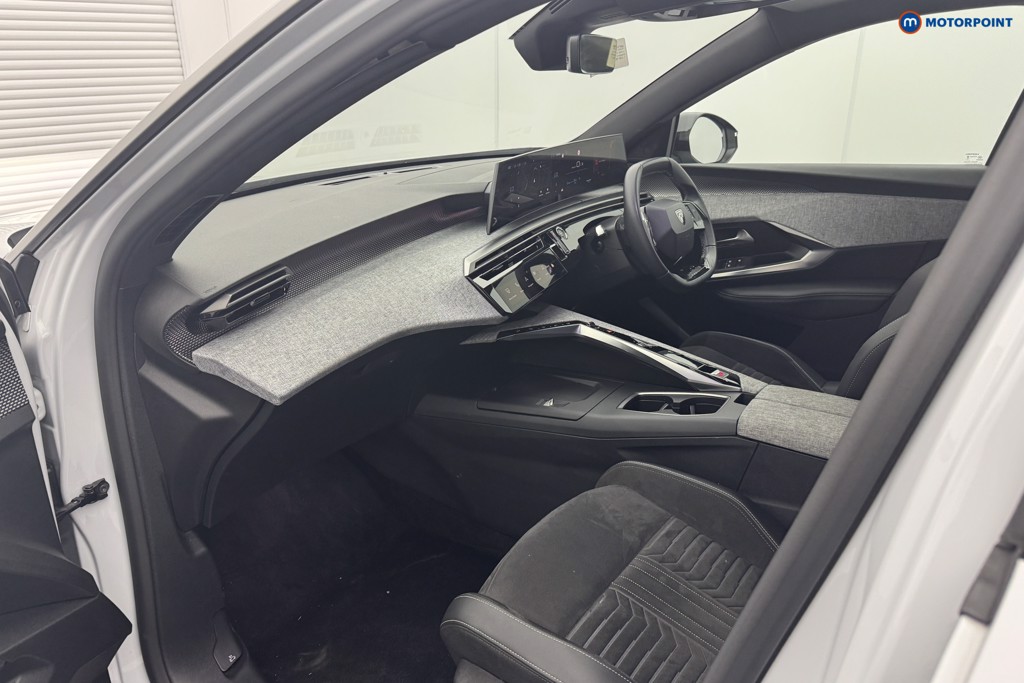 Peugeot 3008 GT Automatic Electric SUV - Stock Number (1560540) - 8th supplementary image