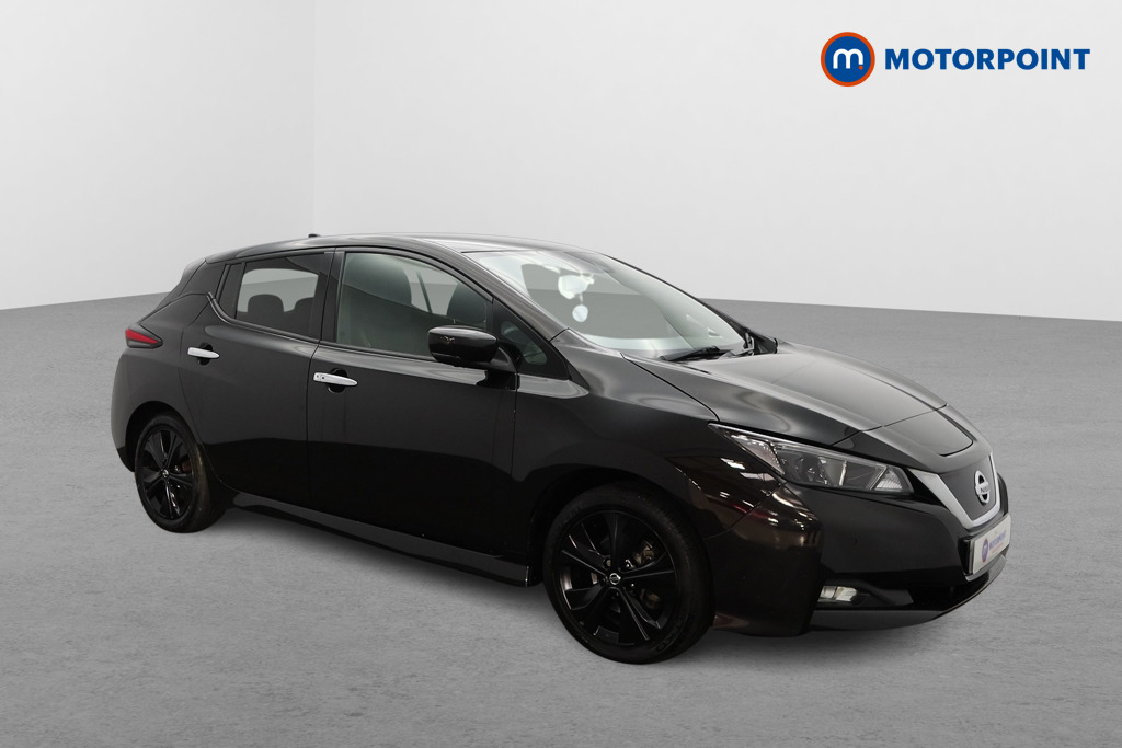 Nissan Leaf N-Connecta Automatic Electric Hatchback - Stock Number (1561096) - Drivers side front corner
