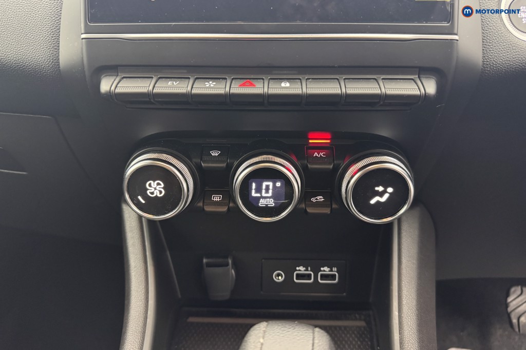 Renault Captur Techno Automatic Petrol-Electric Hybrid SUV - Stock Number (1561320) - 14th supplementary image