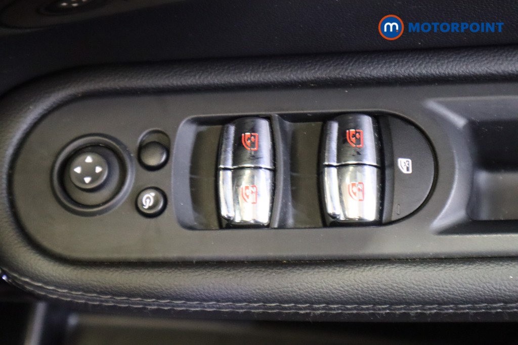 Mini Countryman Cooper Sport Manual Petrol SUV - Stock Number (1561466) - 13th supplementary image