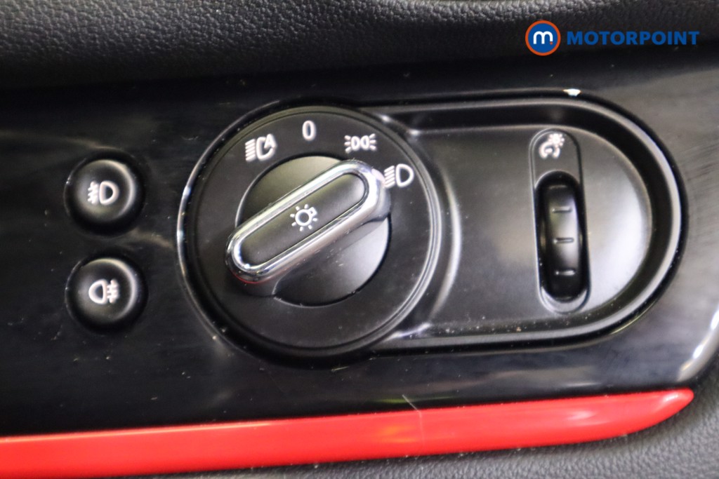 Mini Countryman Cooper Sport Manual Petrol SUV - Stock Number (1561466) - 14th supplementary image