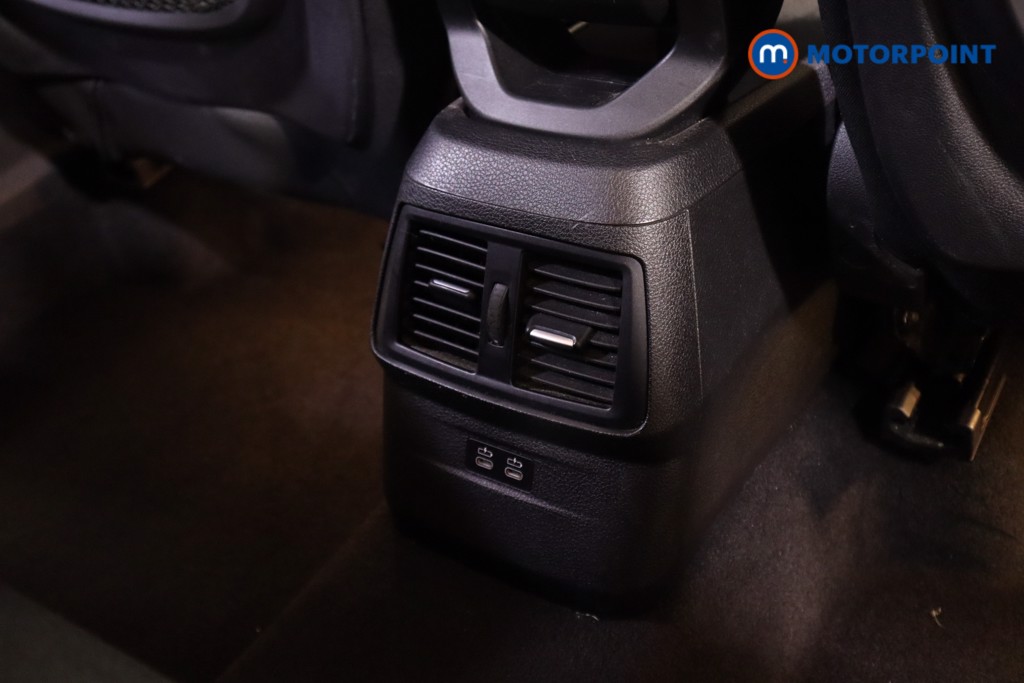 BMW 2 Series SE Manual Petrol People Carrier - Stock Number (1561747) - 32nd supplementary image