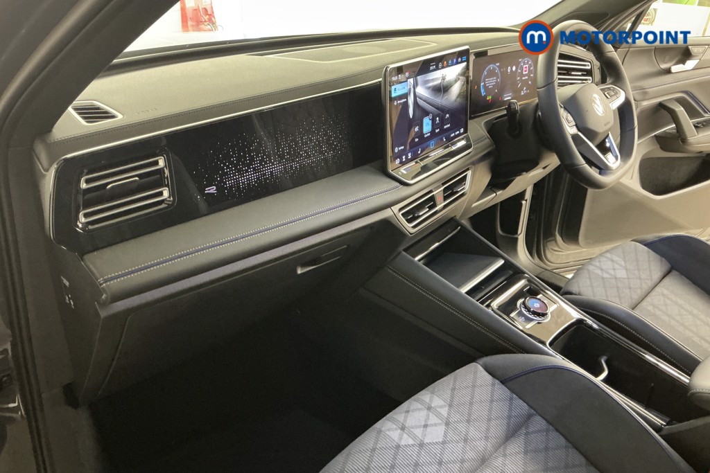 Volkswagen Tiguan R-Line Automatic Diesel SUV - Stock Number (1561928) - 8th supplementary image