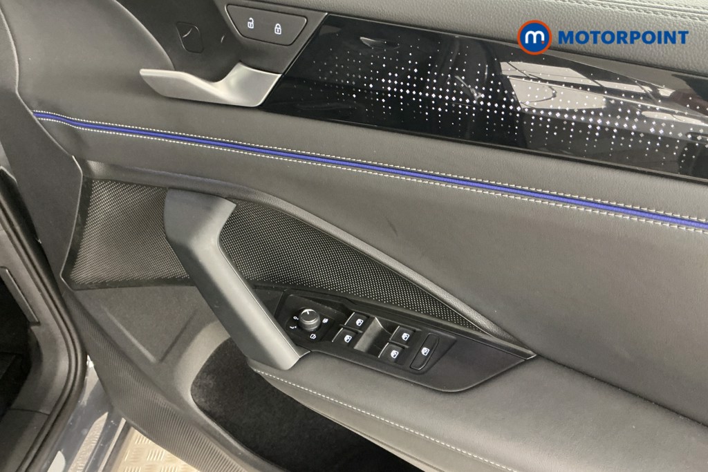 Volkswagen Tiguan R-Line Automatic Diesel SUV - Stock Number (1561928) - 24th supplementary image
