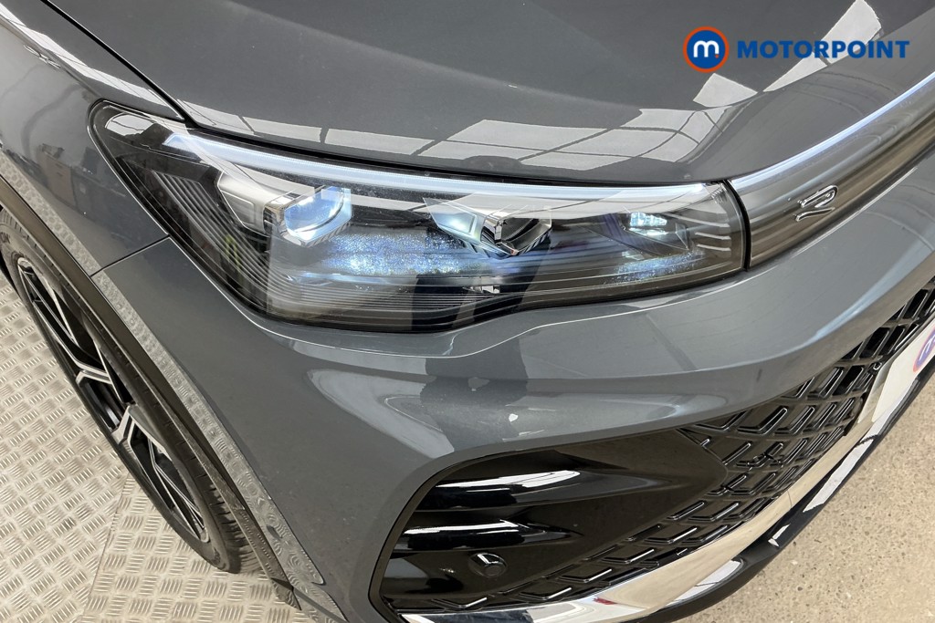 Volkswagen Tiguan R-Line Automatic Diesel SUV - Stock Number (1561928) - 28th supplementary image