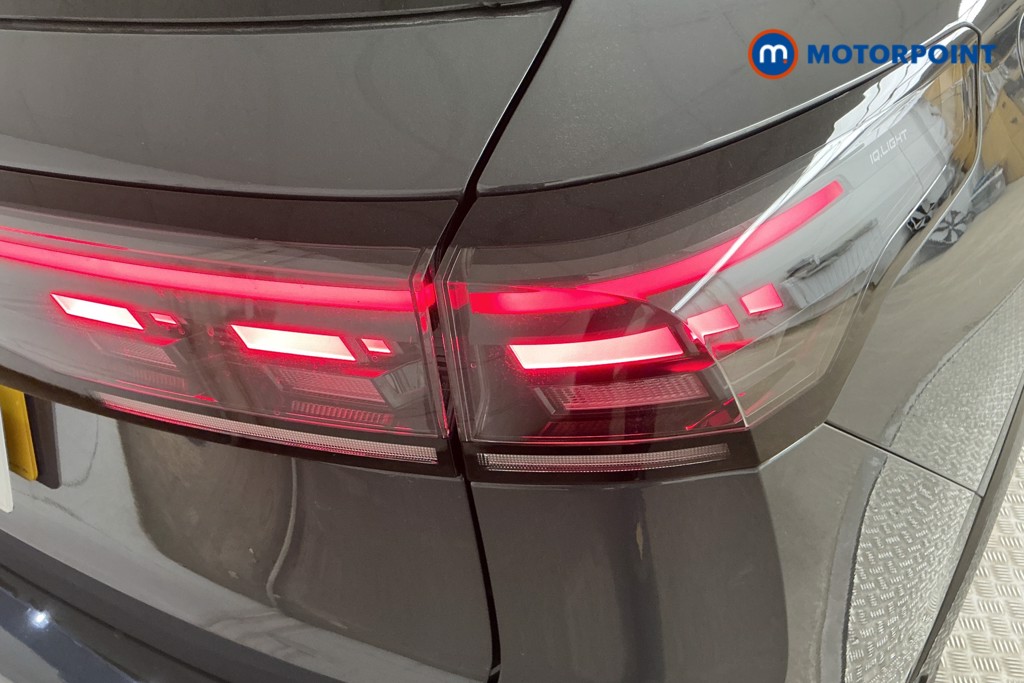 Volkswagen Tiguan R-Line Automatic Diesel SUV - Stock Number (1561928) - 32nd supplementary image