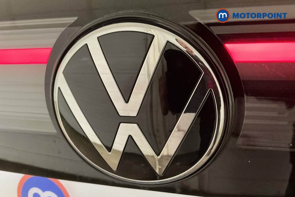 Volkswagen Tiguan R-Line Automatic Diesel SUV - Stock Number (1561928) - 34th supplementary image
