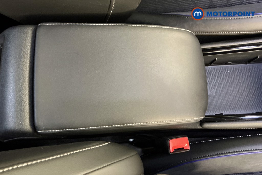 Volkswagen Tiguan R-Line Automatic Diesel SUV - Stock Number (1561934) - 15th supplementary image