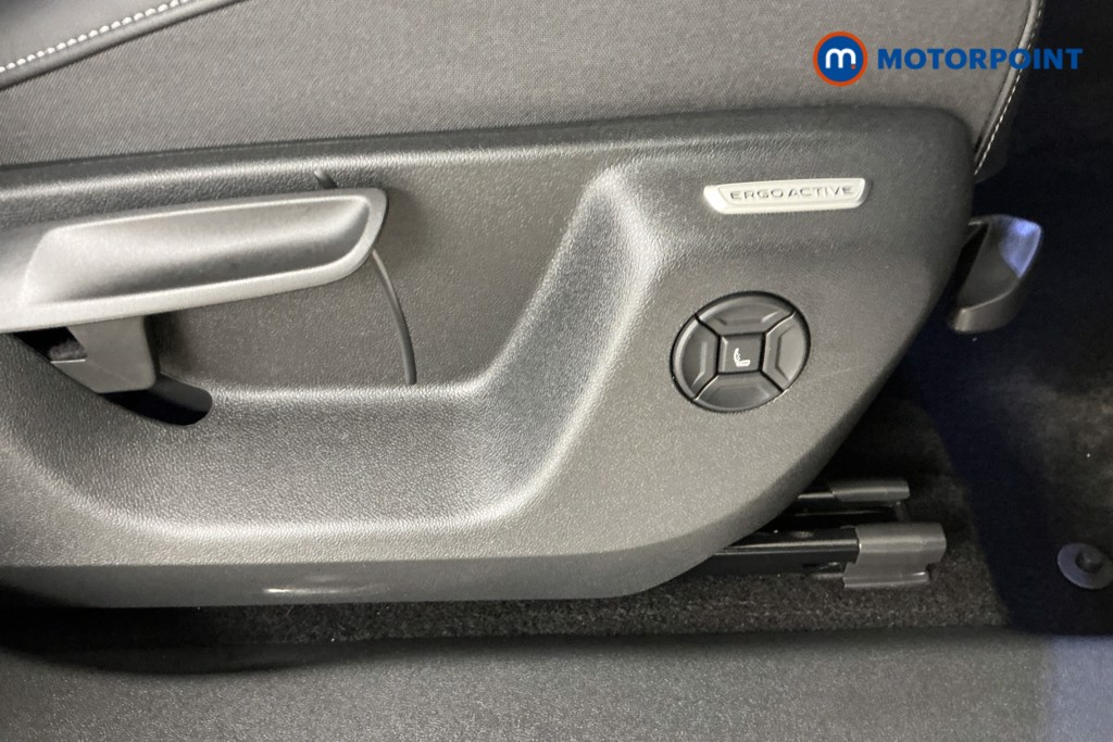 Volkswagen Tiguan R-Line Automatic Diesel SUV - Stock Number (1561934) - 21st supplementary image