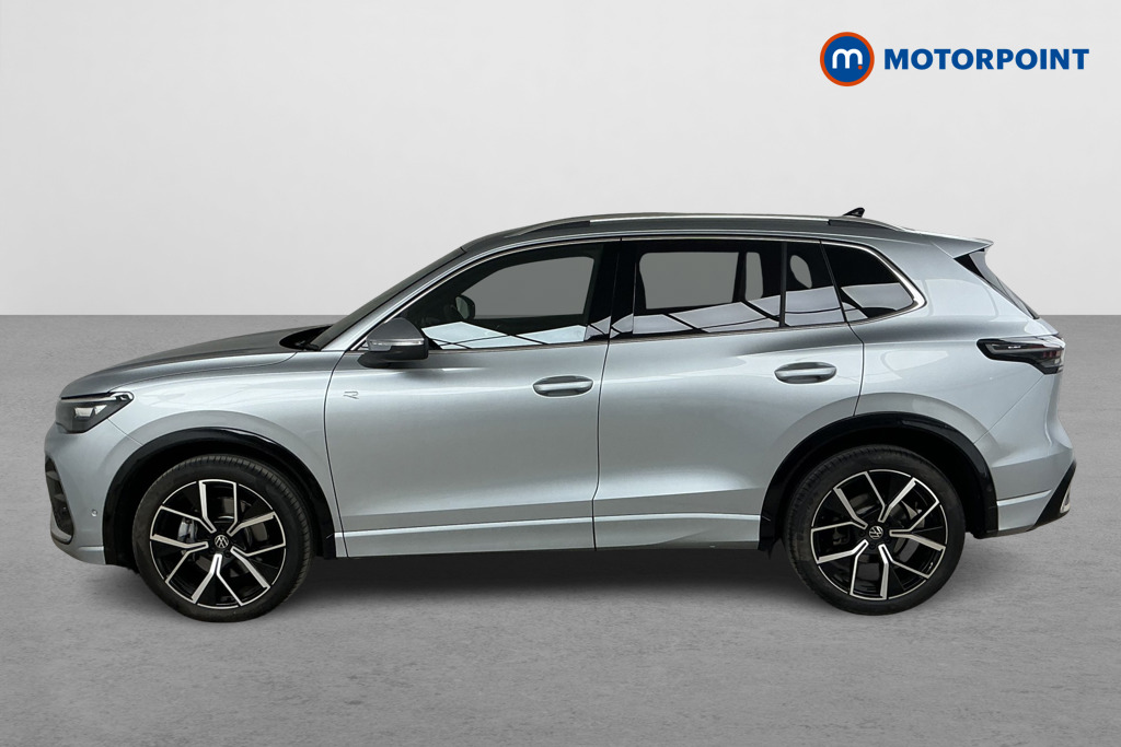 Volkswagen Tiguan R-Line Automatic Diesel SUV - Stock Number (1561934) - Passenger side