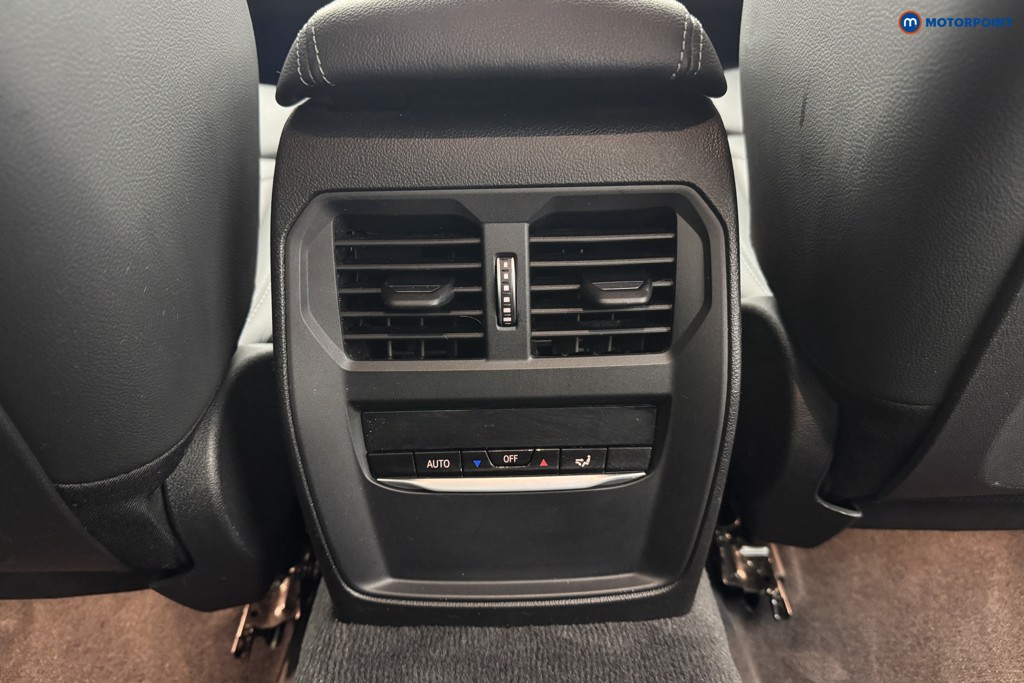 BMW 3 Series Sport Pro Automatic Petrol Plug-In Hybrid Saloon - Stock Number (1562150) - 17th supplementary image