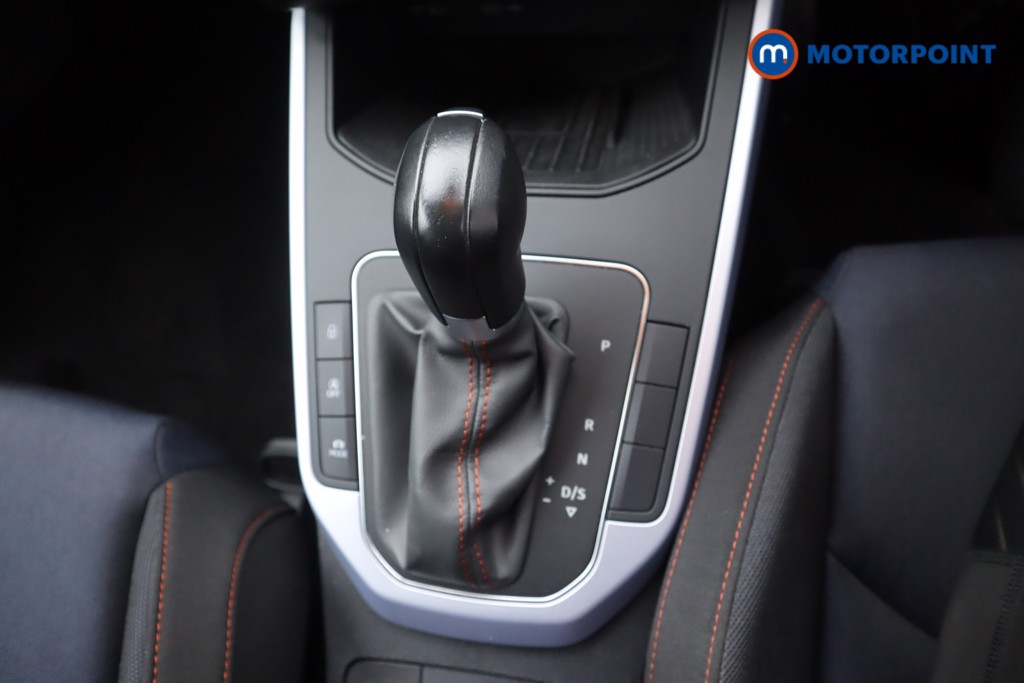 Seat Arona FR Automatic Petrol SUV - Stock Number (1562612) - 9th supplementary image