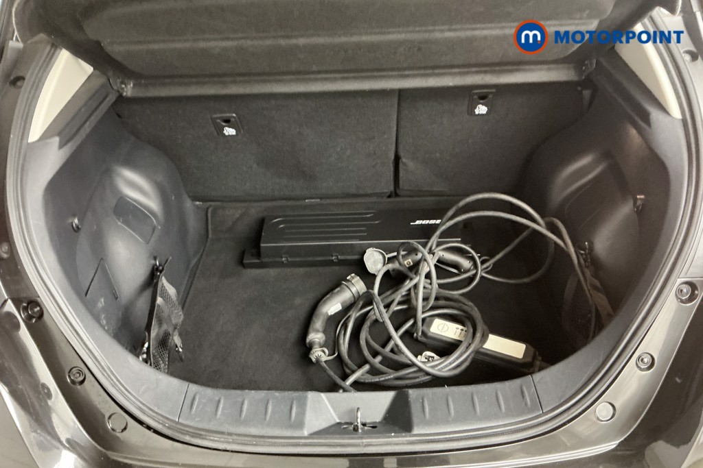 Nissan Leaf Tekna Automatic Electric Hatchback - Stock Number (1562820) - 3rd supplementary image