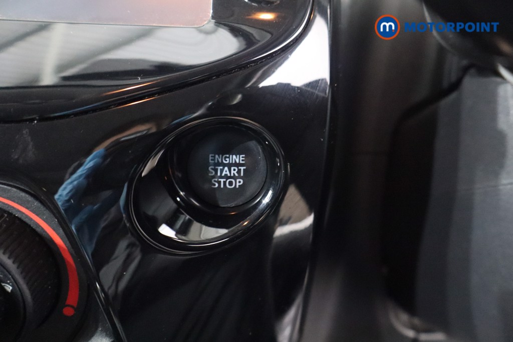 Peugeot 108 Allure Manual Petrol Hatchback - Stock Number (1562863) - 13th supplementary image