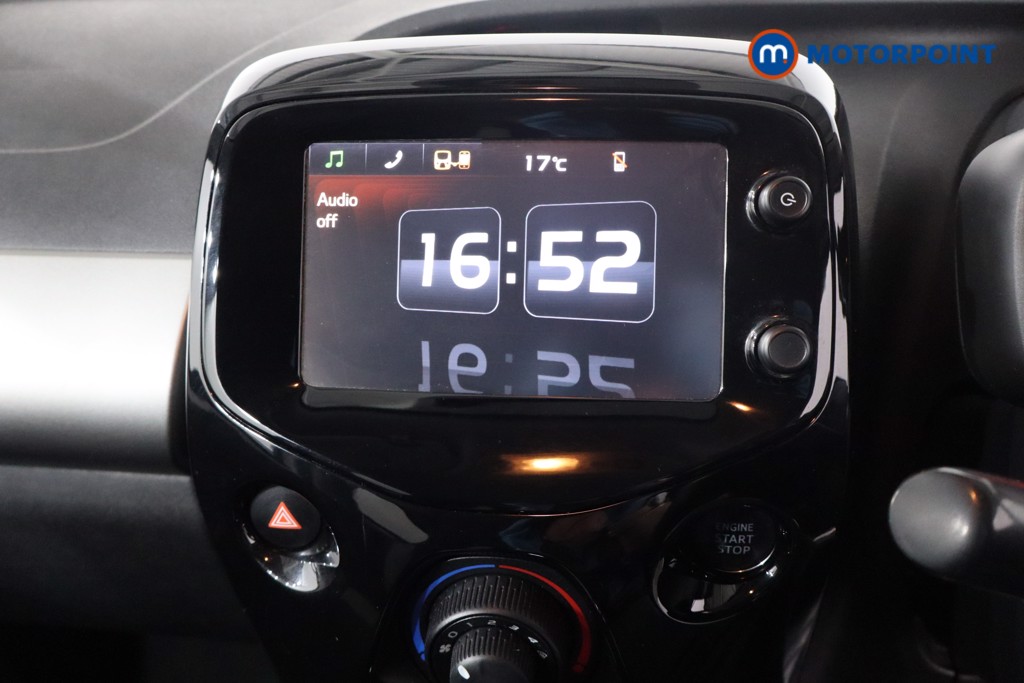 Peugeot 108 Allure Manual Petrol Hatchback - Stock Number (1562863) - 16th supplementary image