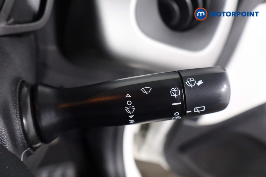 Peugeot 108 Allure Manual Petrol Hatchback - Stock Number (1562863) - 18th supplementary image