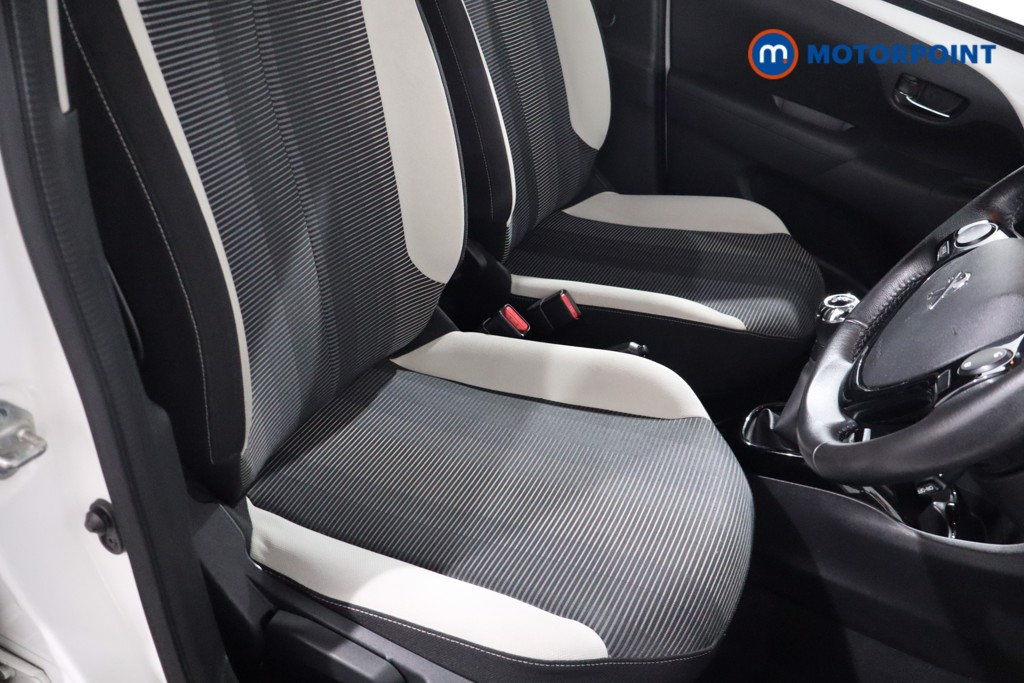 Peugeot 108 Allure Manual Petrol Hatchback - Stock Number (1562863) - 22nd supplementary image