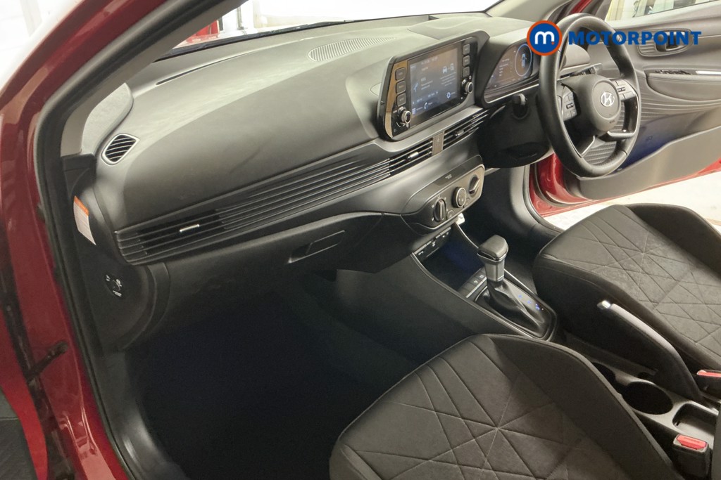 Hyundai Bayon Se Connect Automatic Petrol-Electric Hybrid SUV - Stock Number (1562870) - 8th supplementary image