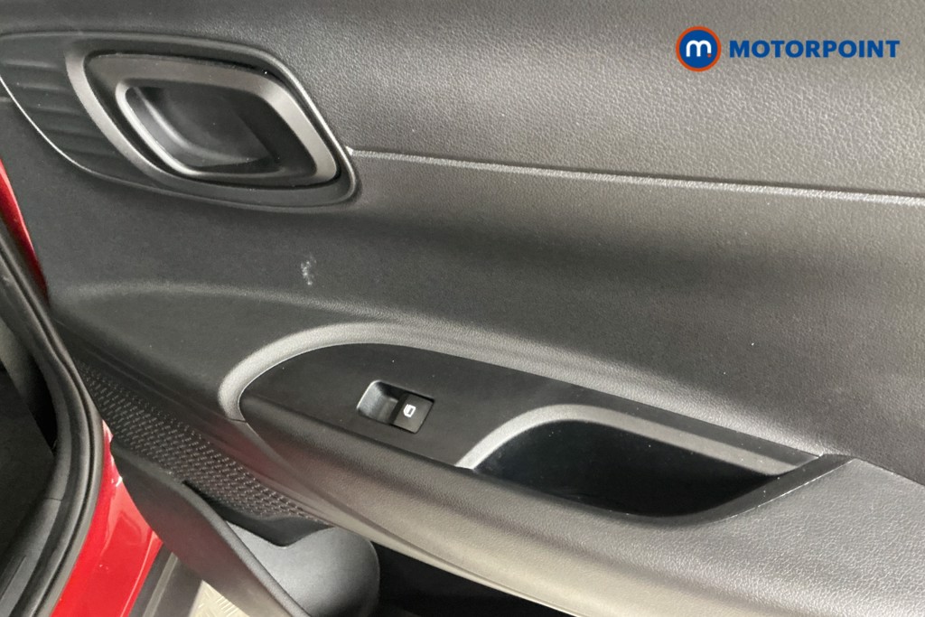 Hyundai Bayon Se Connect Automatic Petrol-Electric Hybrid SUV - Stock Number (1562870) - 21st supplementary image