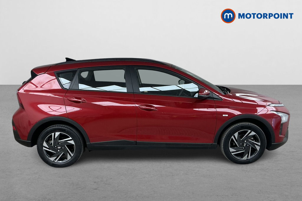Hyundai Bayon Se Connect Automatic Petrol-Electric Hybrid SUV - Stock Number (1562870) - Drivers side