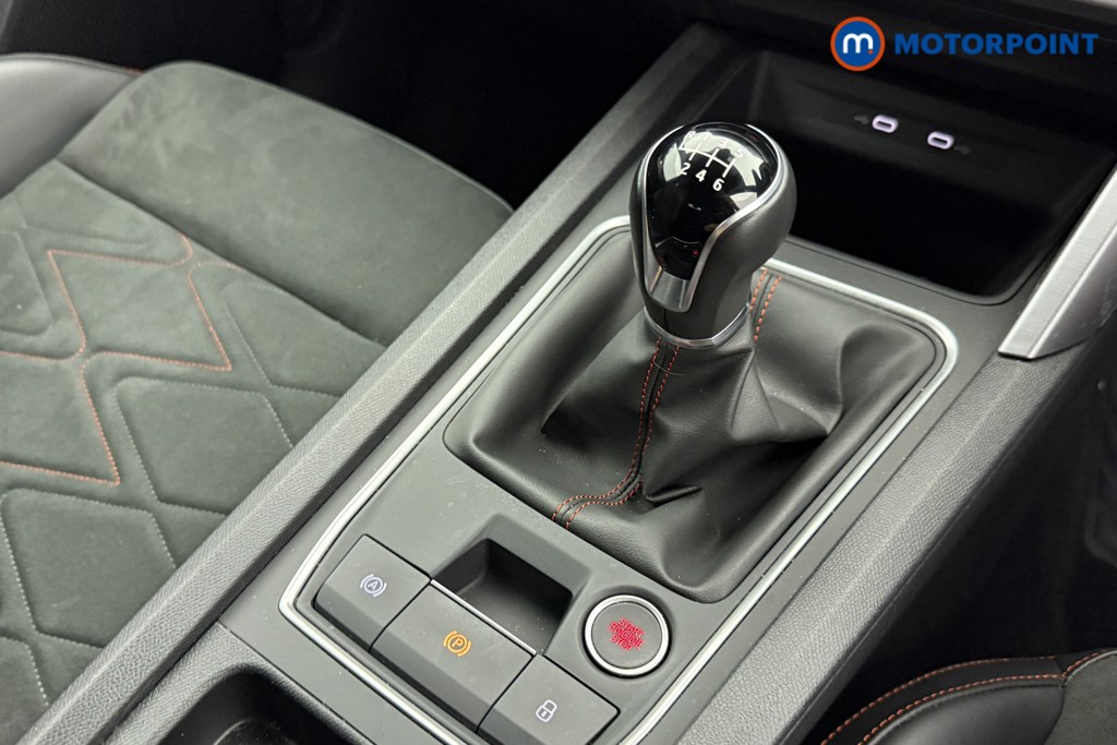 Seat Leon Fr Sport Manual Petrol Estate - Stock Number (1562899) - 11th supplementary image