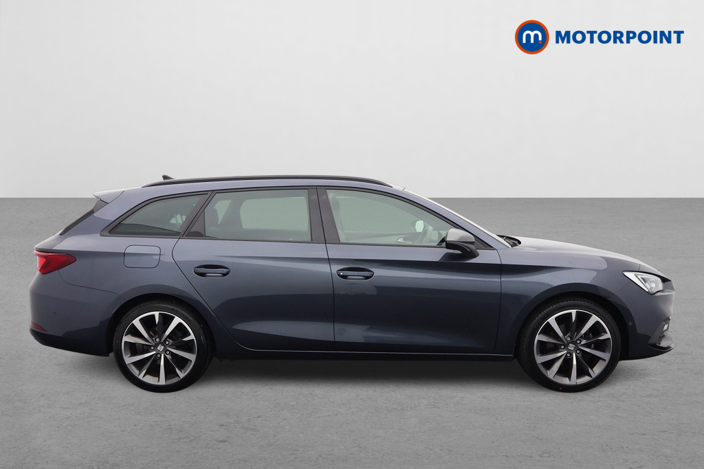 Seat Leon Fr Sport Manual Petrol Estate - Stock Number (1562899) - Drivers side