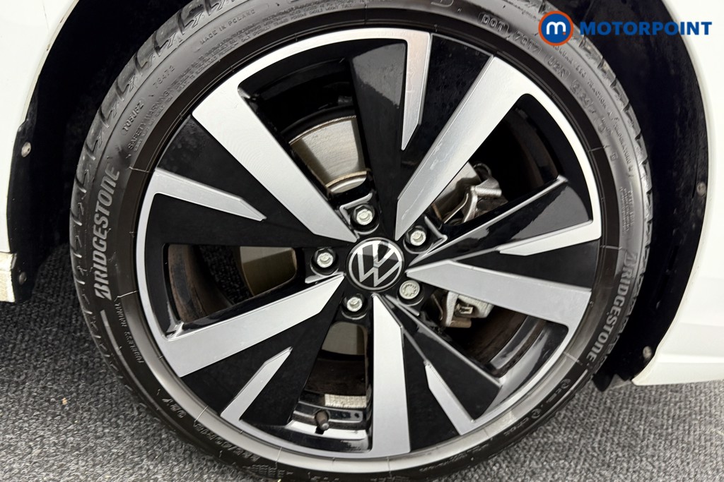 Volkswagen Golf Style Automatic Petrol Plug-In Hybrid Hatchback - Stock Number (1563070) - 30th supplementary image