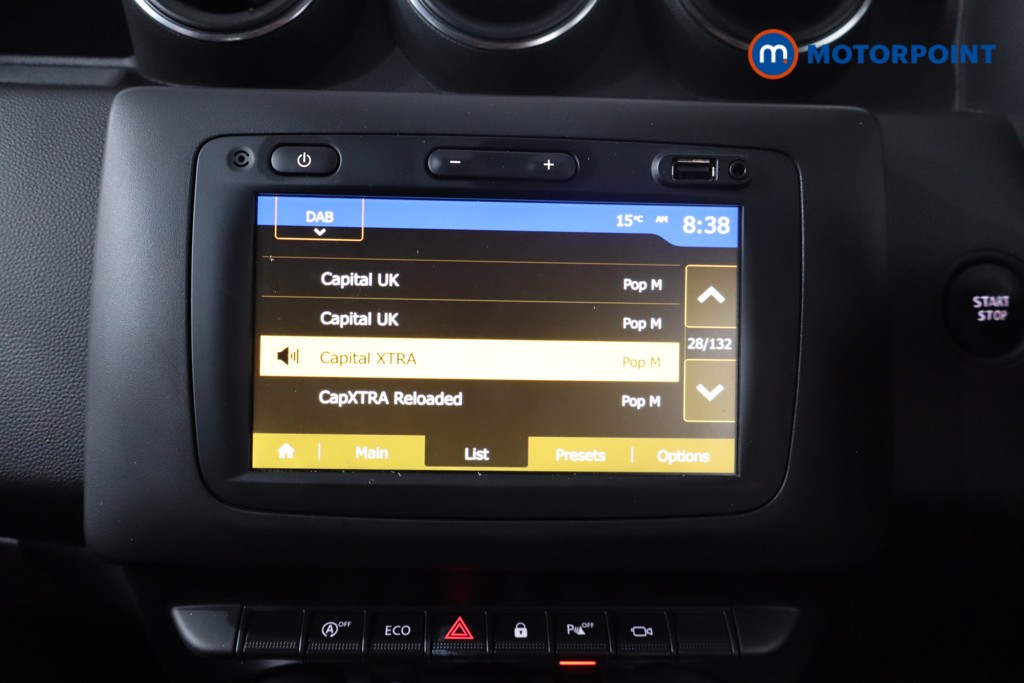 Dacia Duster Prestige Manual Petrol SUV - Stock Number (1563094) - 16th supplementary image