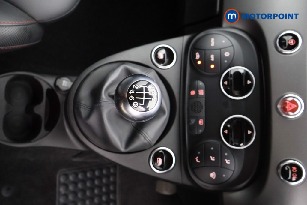 Fiat 500 Sport Manual Petrol-Electric Hybrid Convertible - Stock Number (1563346) - 6th supplementary image