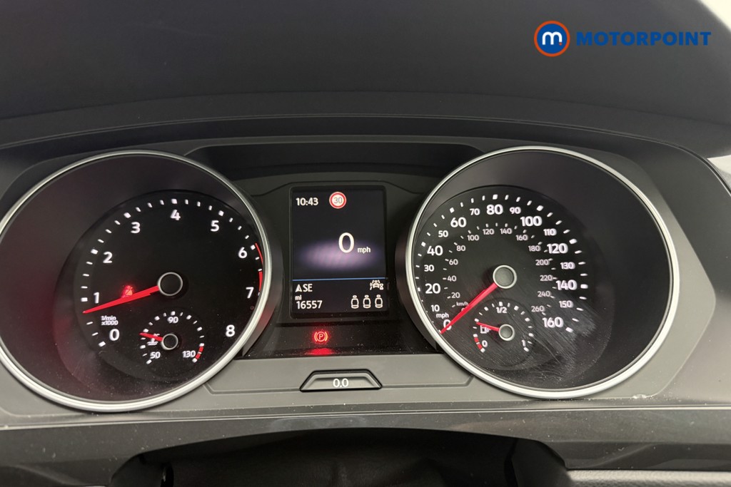 Volkswagen Tiguan Life Manual Petrol SUV - Stock Number (1563455) - 4th supplementary image