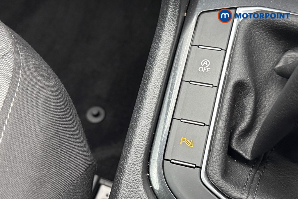 Volkswagen Tiguan Life Manual Petrol SUV - Stock Number (1563455) - 11th supplementary image