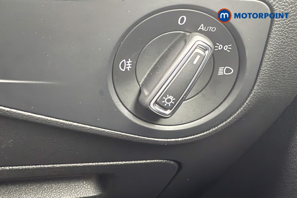 Volkswagen Tiguan Life Manual Petrol SUV - Stock Number (1563455) - 15th supplementary image