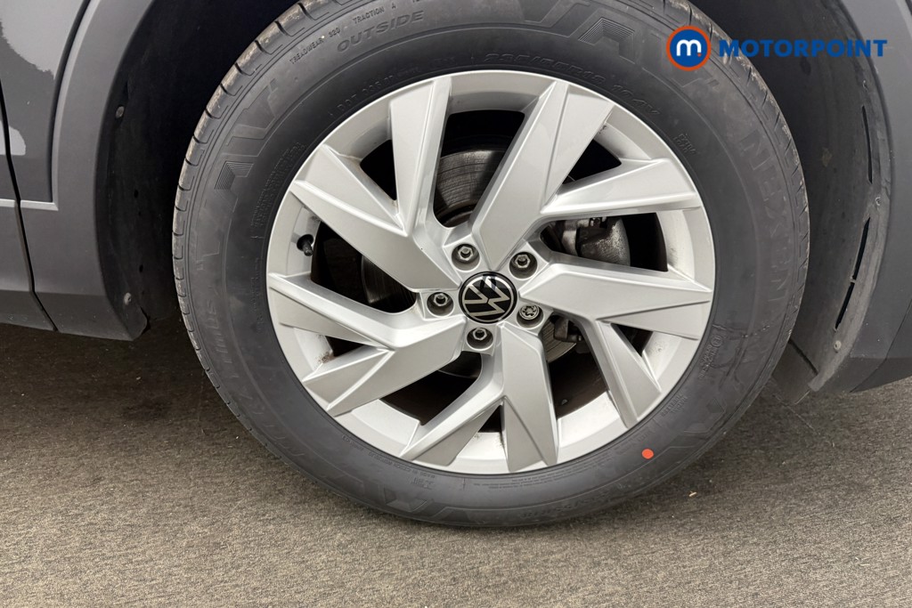Volkswagen Tiguan Life Manual Petrol SUV - Stock Number (1563455) - 21st supplementary image