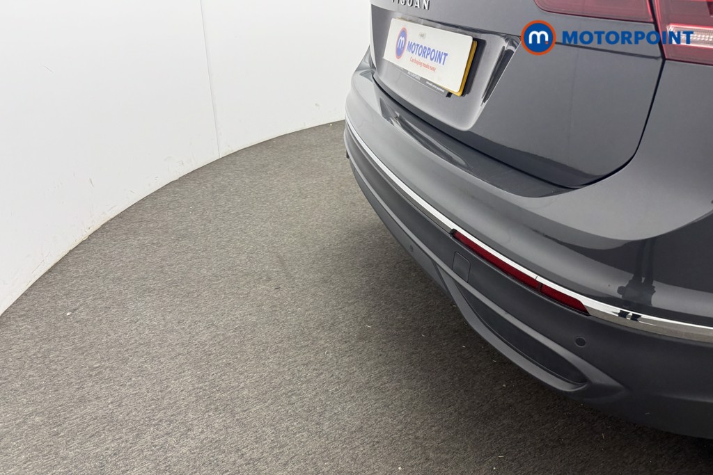 Volkswagen Tiguan Life Manual Petrol SUV - Stock Number (1563455) - 25th supplementary image