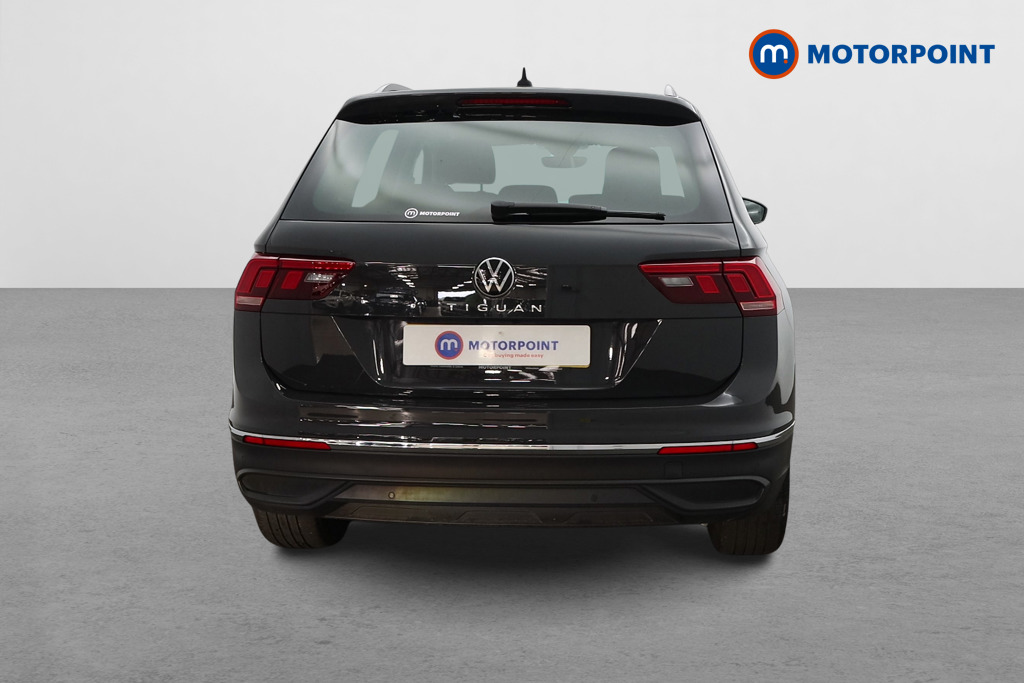 Volkswagen Tiguan Life Manual Petrol SUV - Stock Number (1563455) - Rear bumper