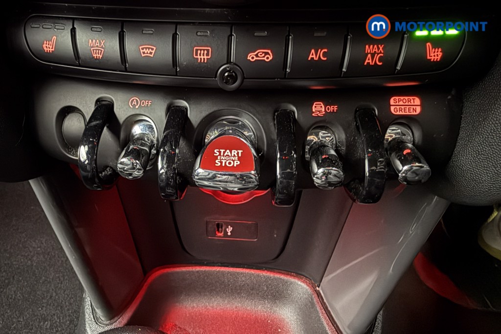 Mini Hatchback Cooper Sport Manual Petrol Hatchback - Stock Number (1563525) - 9th supplementary image