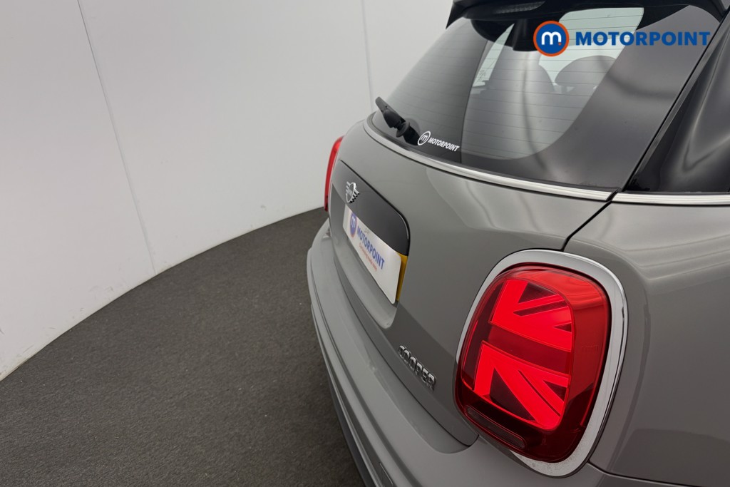 Mini Hatchback Cooper Sport Manual Petrol Hatchback - Stock Number (1563525) - 23rd supplementary image