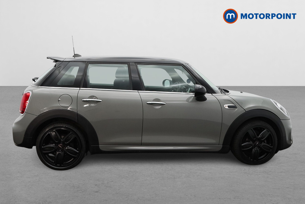 Mini Hatchback Cooper Sport Manual Petrol Hatchback - Stock Number (1563525) - Drivers side