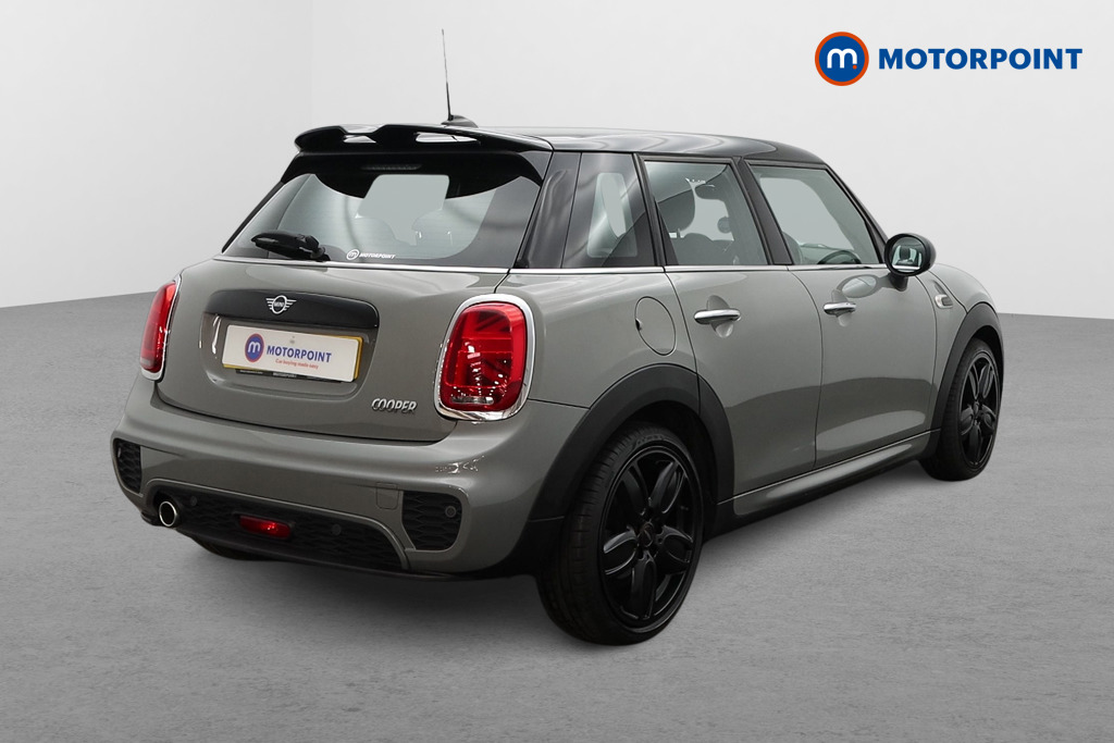 Mini Hatchback Cooper Sport Manual Petrol Hatchback - Stock Number (1563525) - Drivers side rear corner