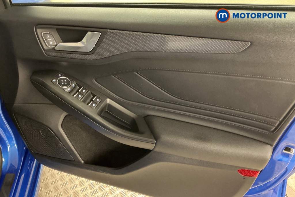Ford Focus St-Line X Automatic Petrol Hatchback - Stock Number (1563603) - 21st supplementary image