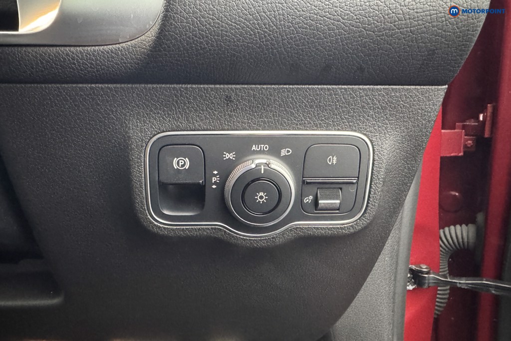 Mercedes-Benz GLB Amg Line Automatic Diesel SUV - Stock Number (1563612) - 16th supplementary image