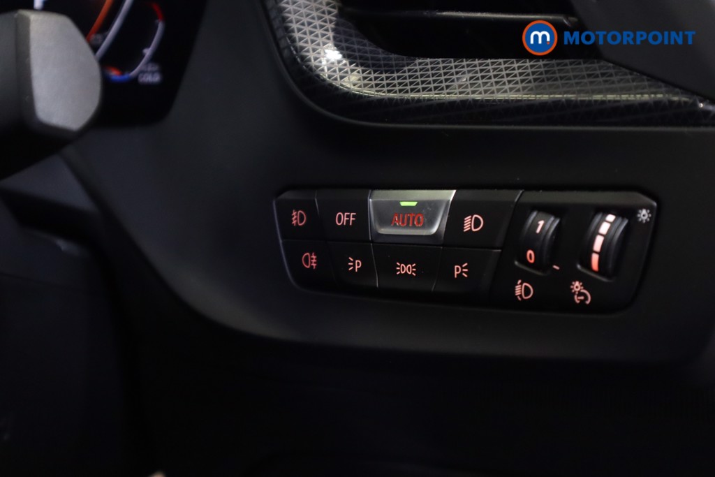 BMW 2 Series Sport Automatic Petrol Saloon - Stock Number (1563633) - 4th supplementary image