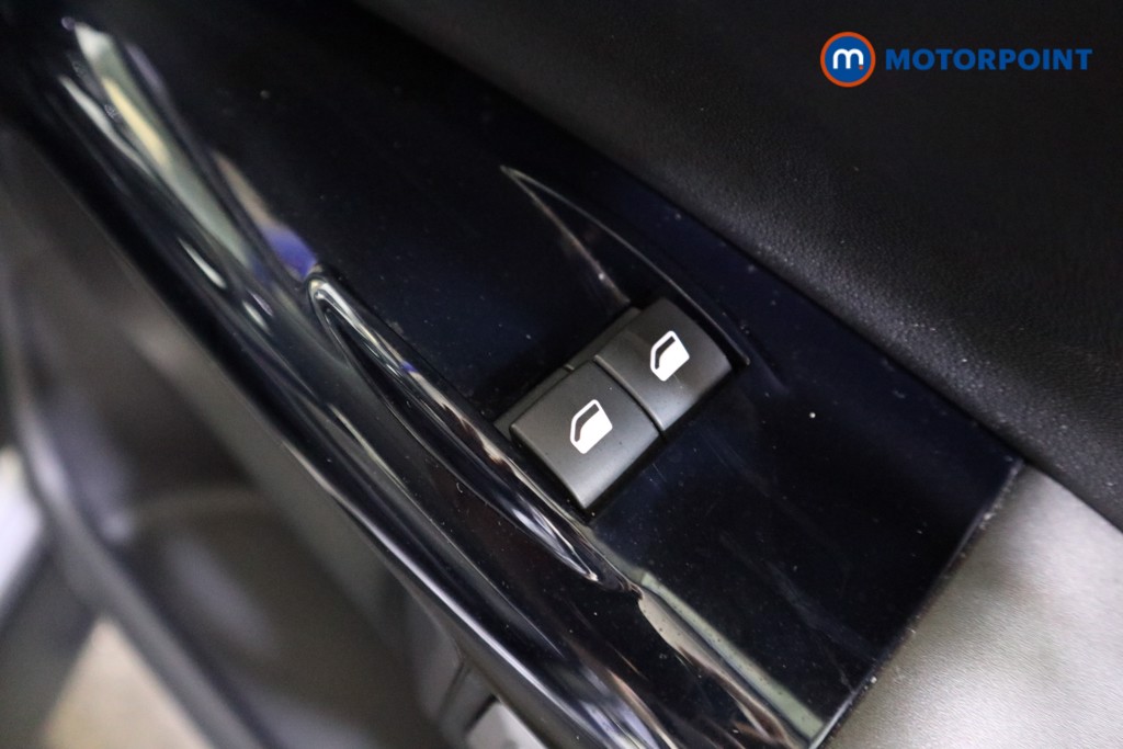 Citroen C4 Cactus Flair Manual Diesel SUV - Stock Number (1563880) - 8th supplementary image